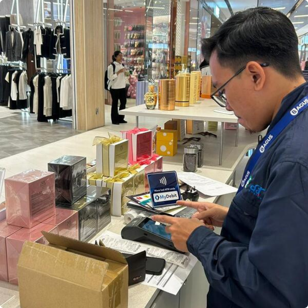 Handheld payment terminal setup